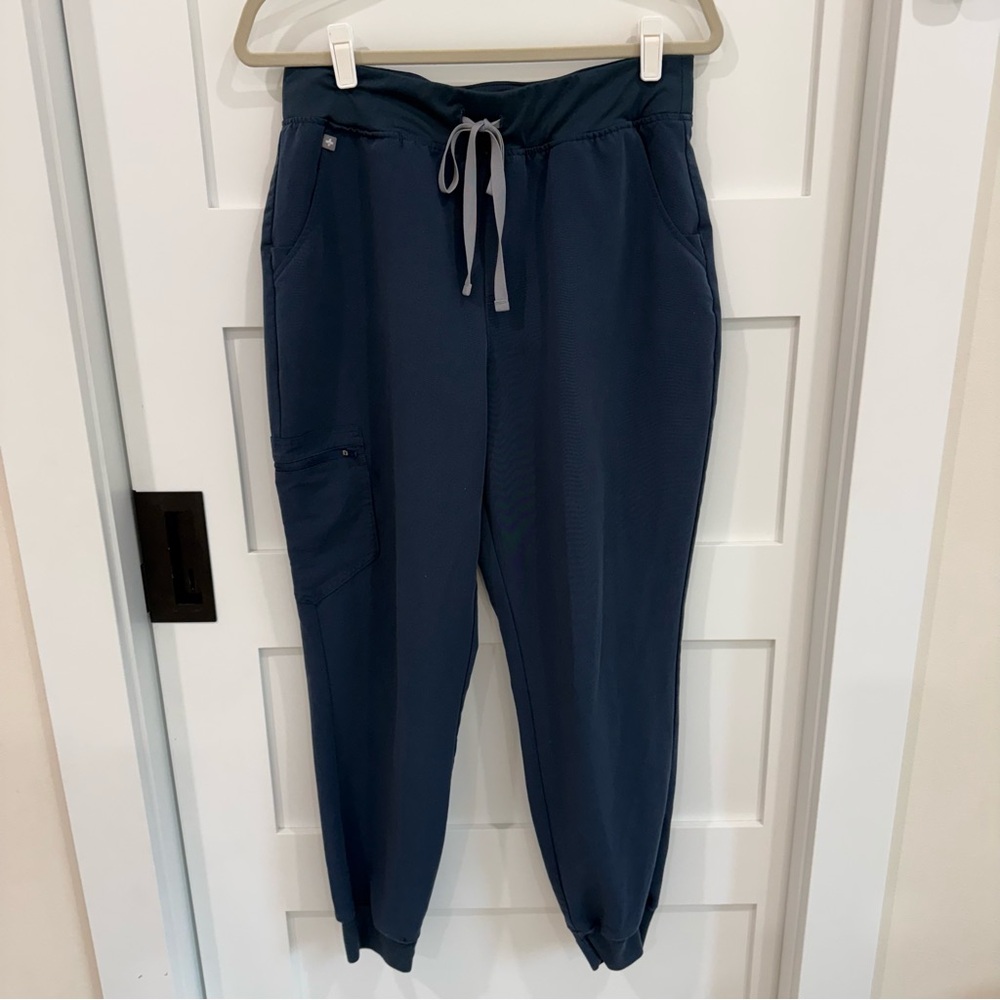 FIGS Zamora Jogger Scrub Pants L